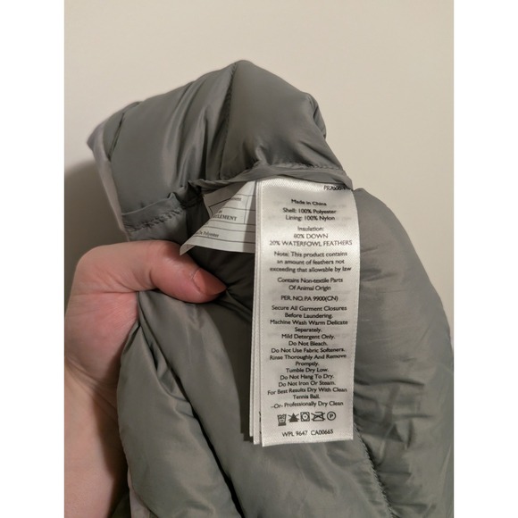 Eddie Bauer Women's EB650‎ Zip Up Down Puffer Vest Size Large L White Gray Cloud - Picture 5 of 5